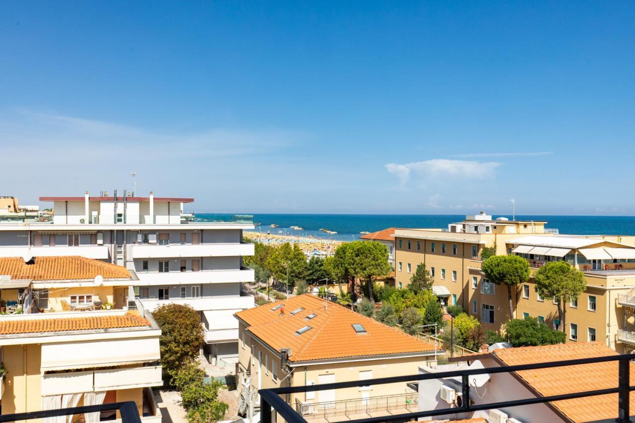 Hotel Palos Rimini Esterno foto