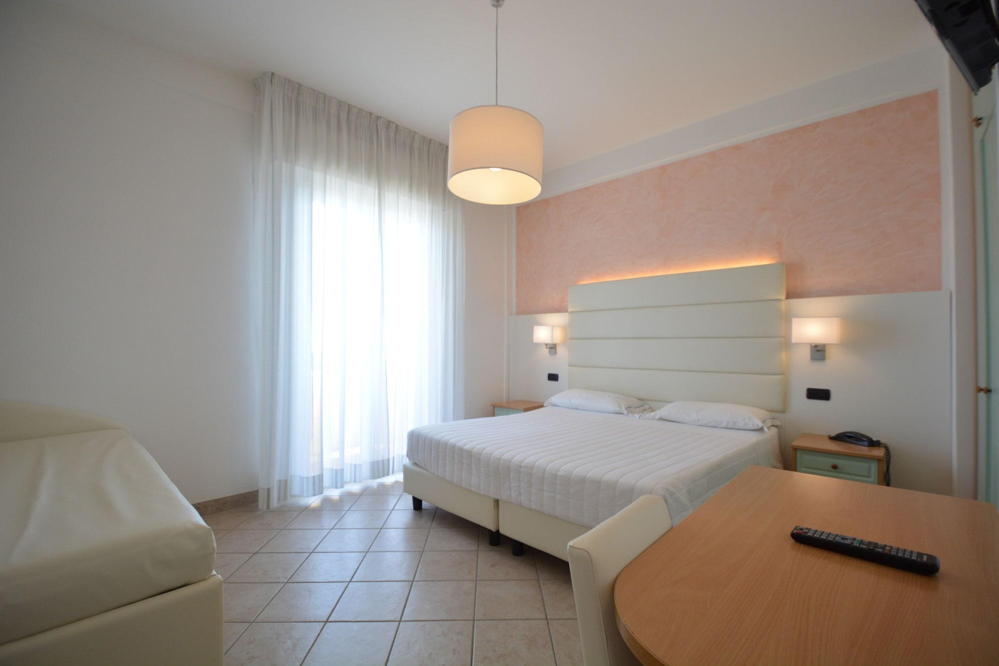 Hotel Palos Rimini Esterno foto