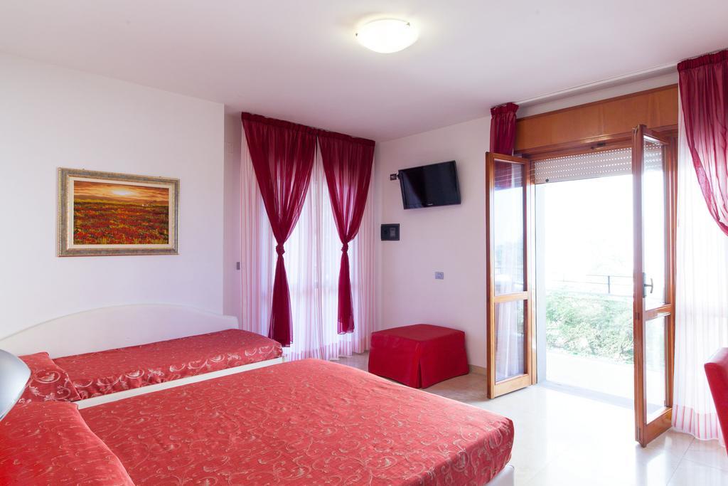 Hotel Palos Rimini Esterno foto